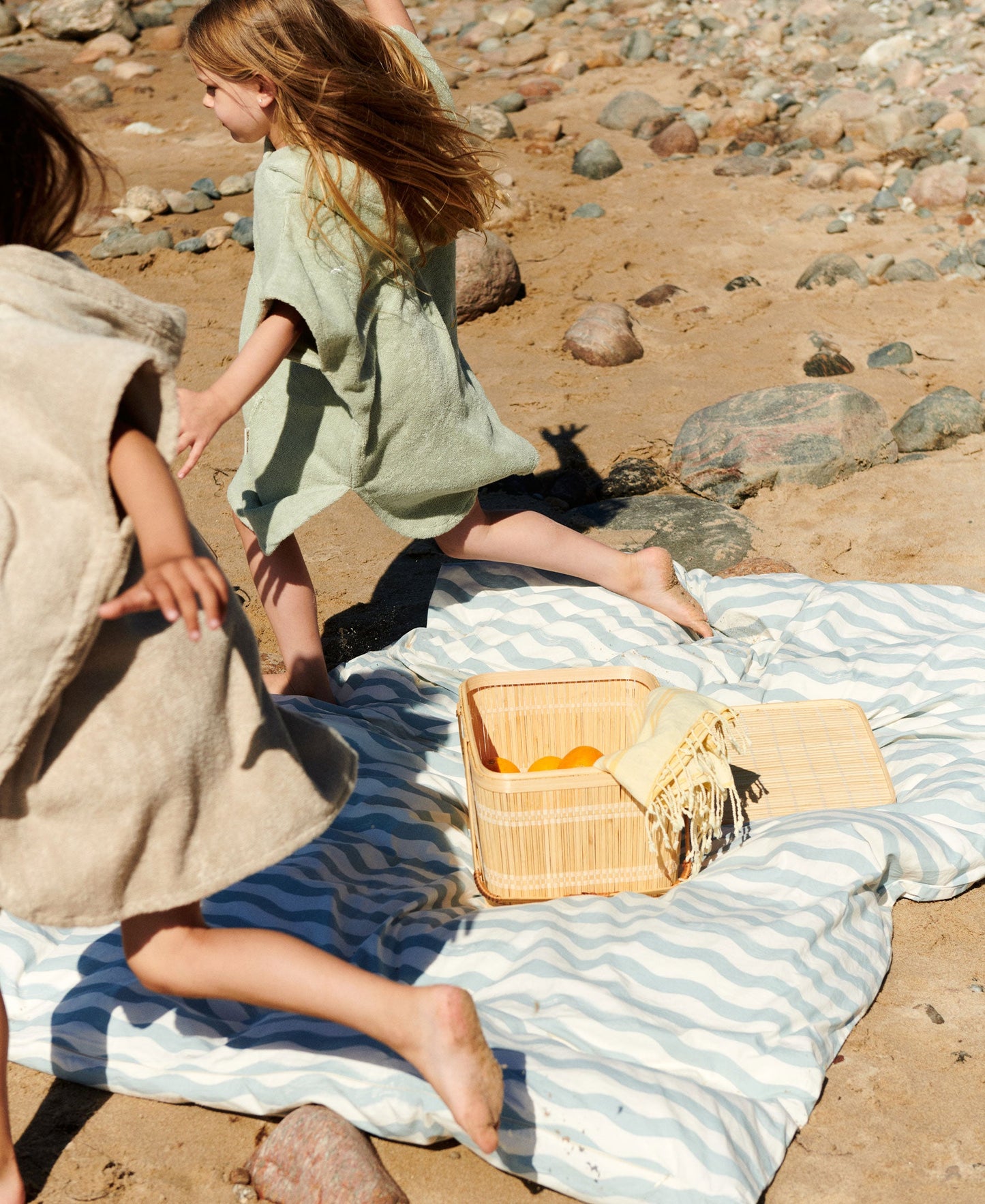 Literie Juno Junior, Vagues