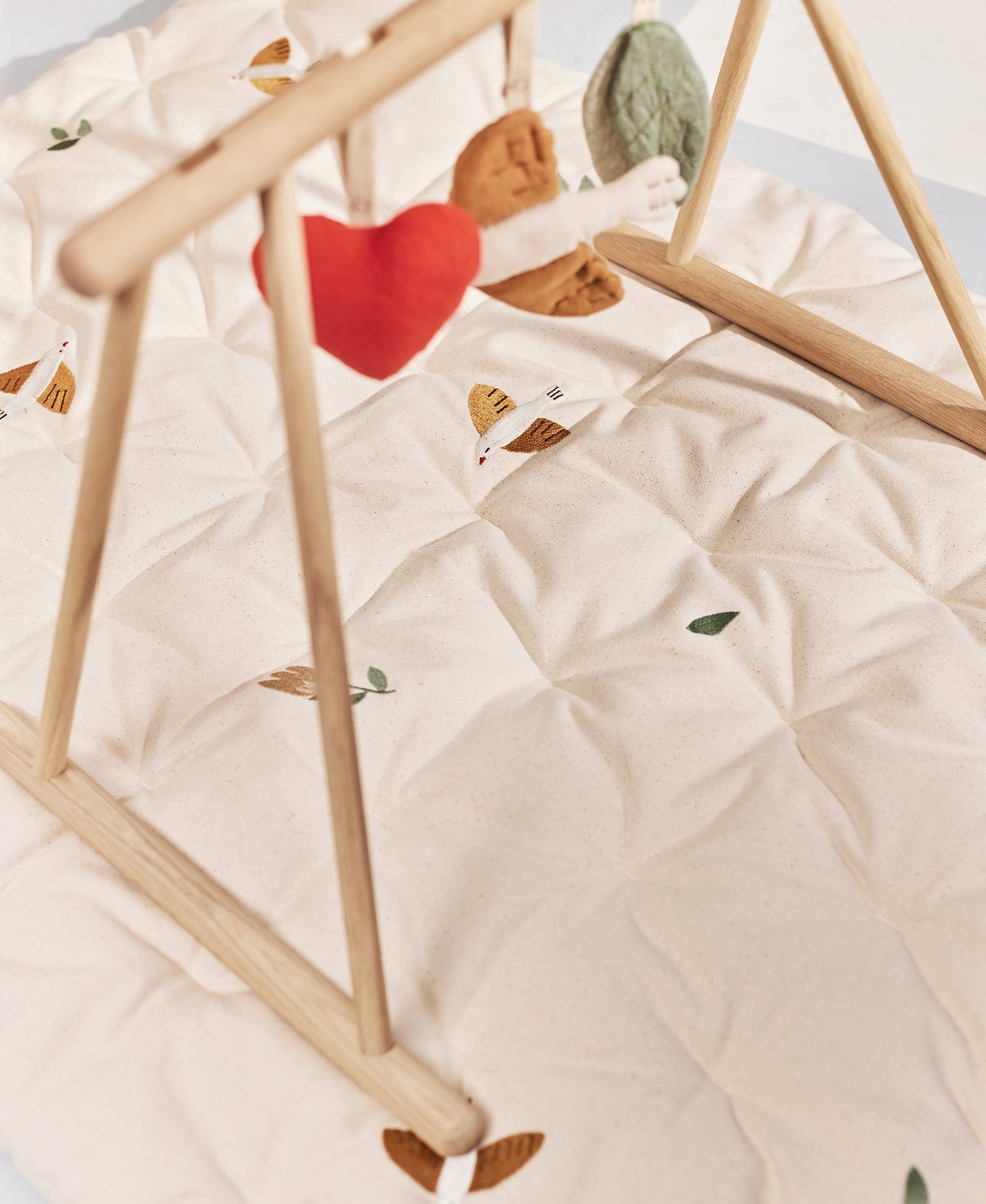 Jouets Nora, Oiseaux chanteurs