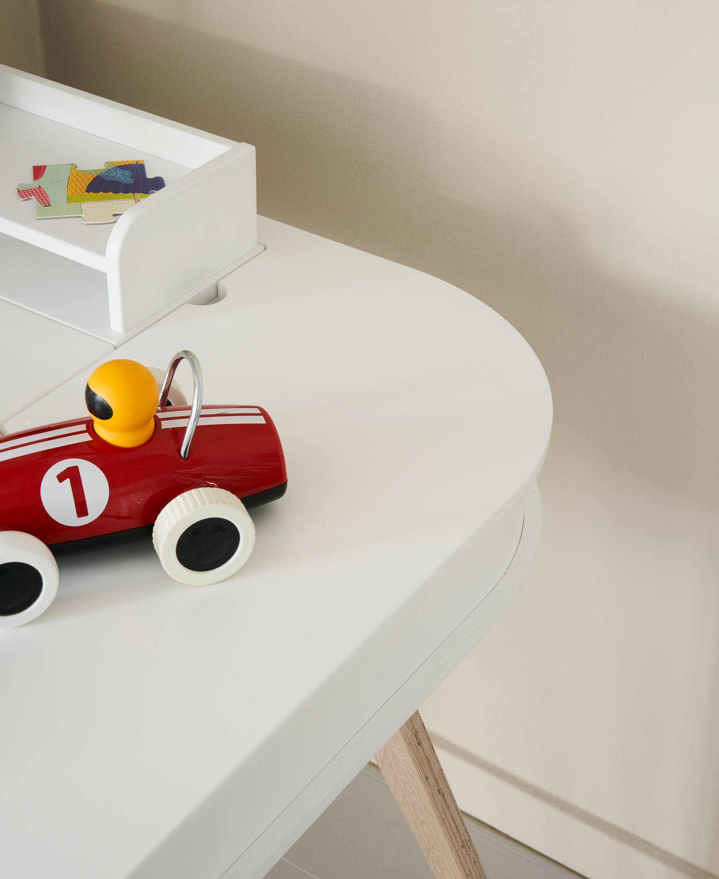 Bureau en bois 66 cm