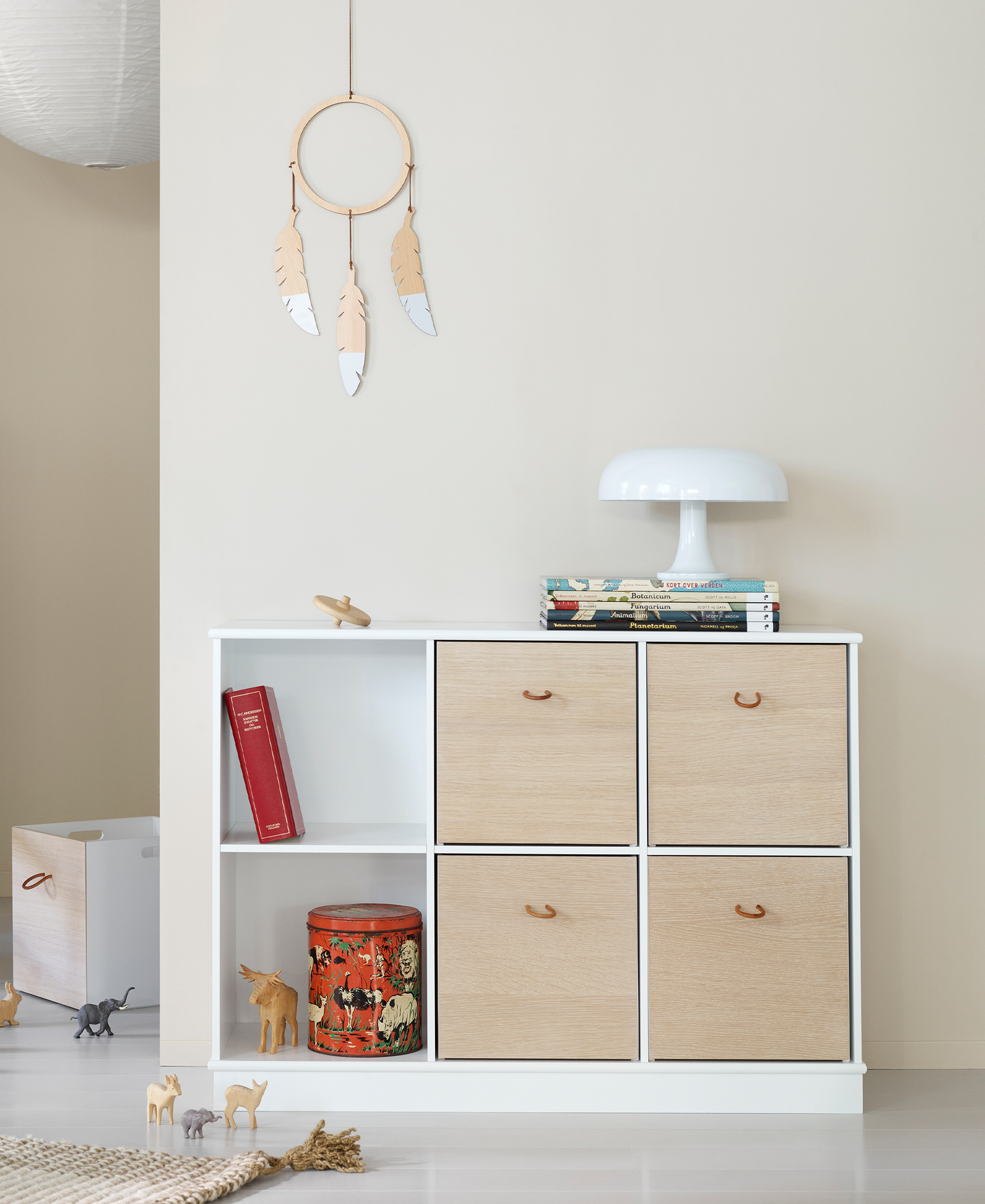 Étagère en bois 3x2 avec base