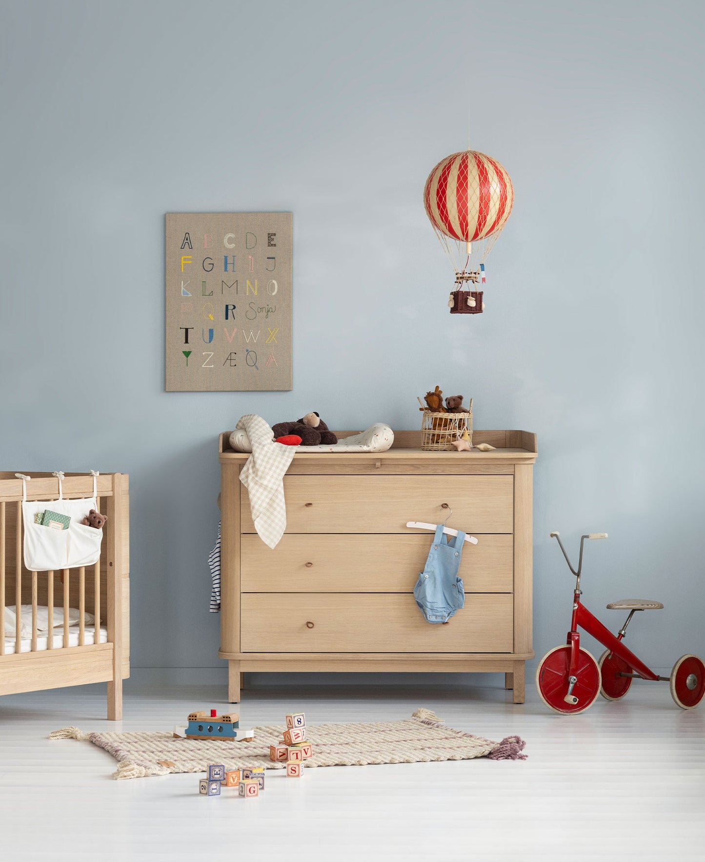 Commode de chambre d'enfant en bois 3 tiroirs, chêne