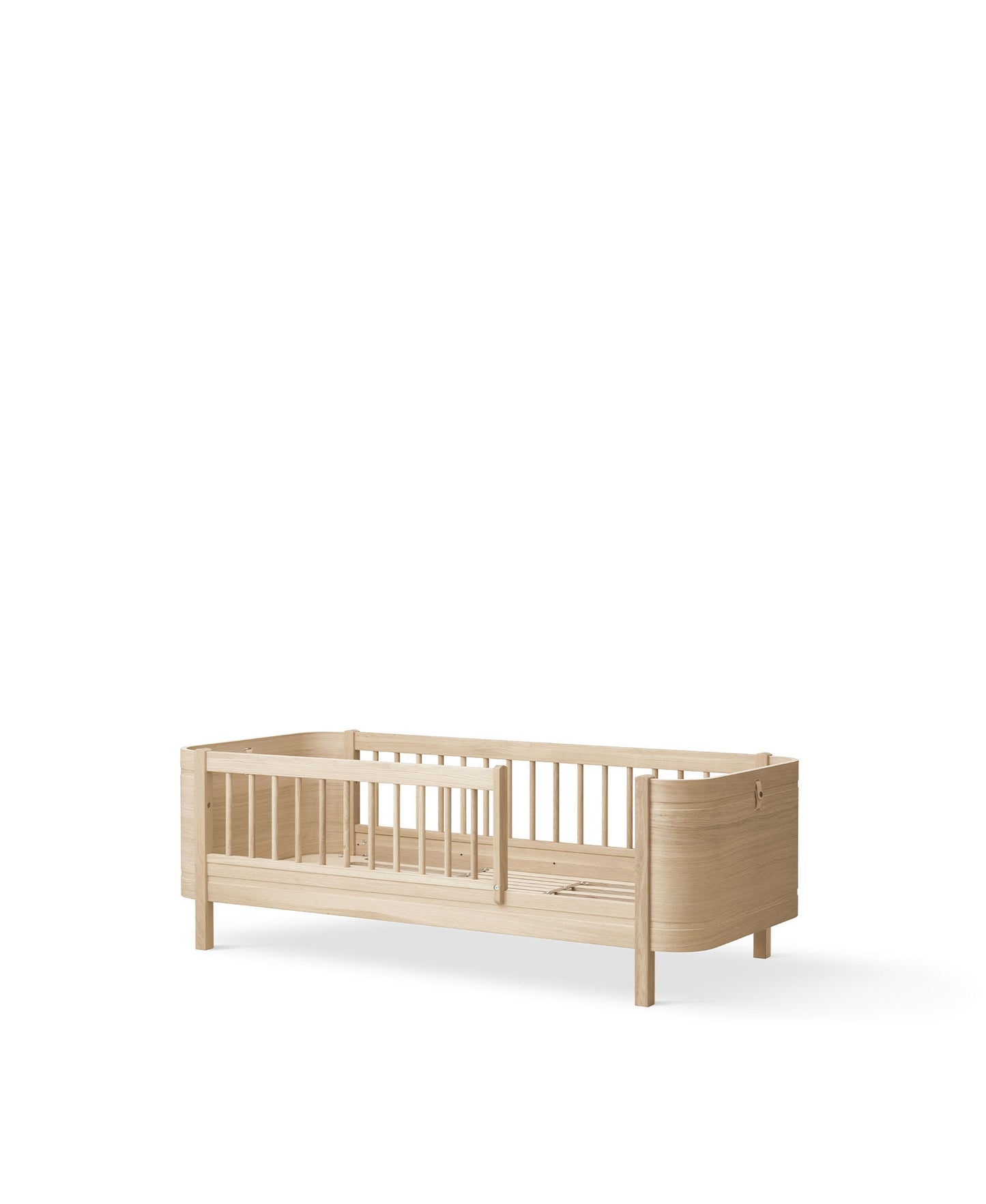 Lit bébé Wood Mini+ avec kit junior, chêne