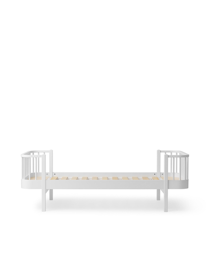 Lit original en bois, blanc